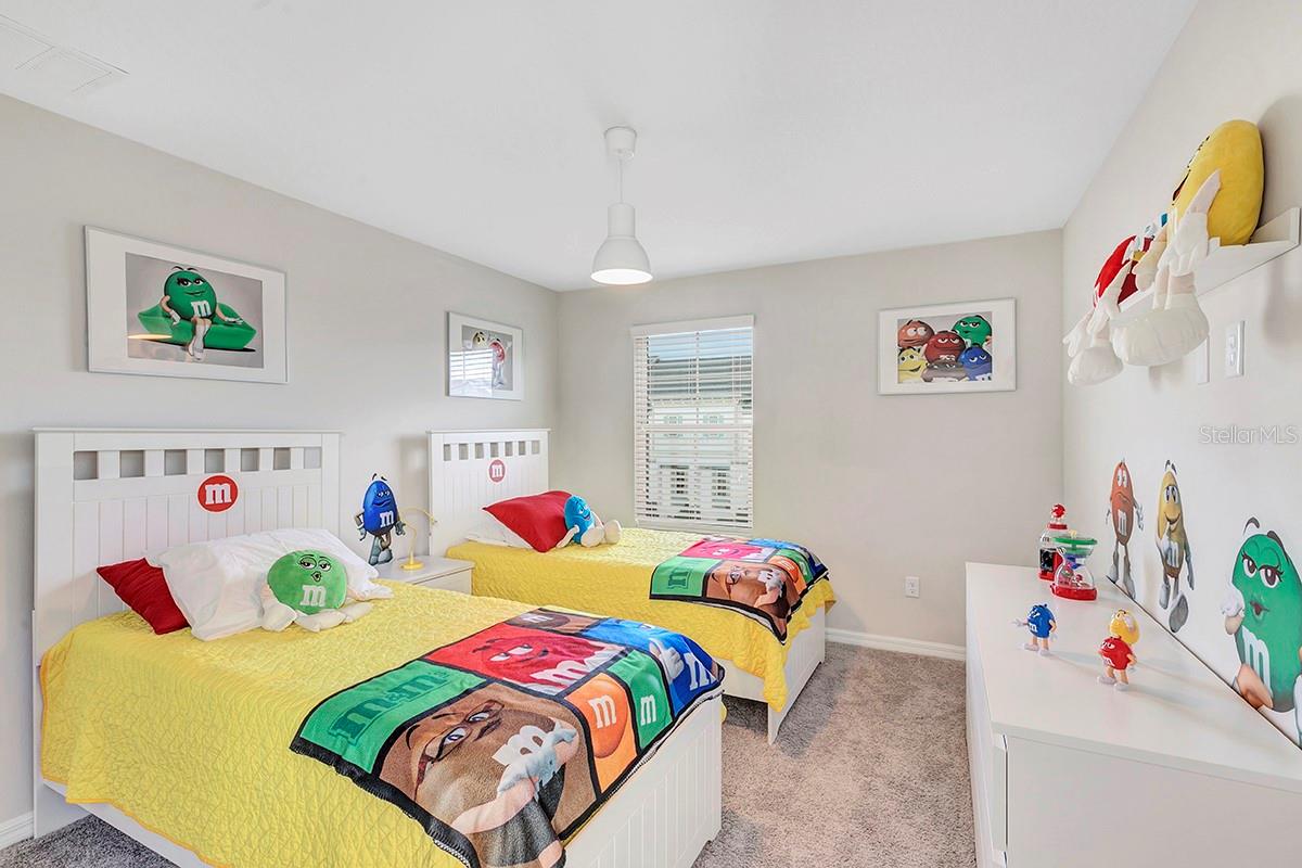 Image 22 of 41 For 1532 Carey Palm Circle