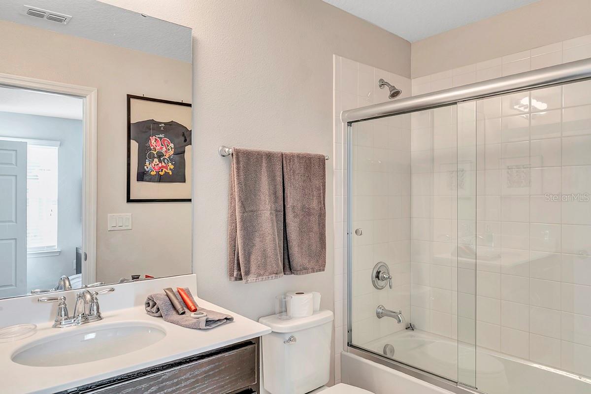 Image 9 of 41 For 1532 Carey Palm Circle