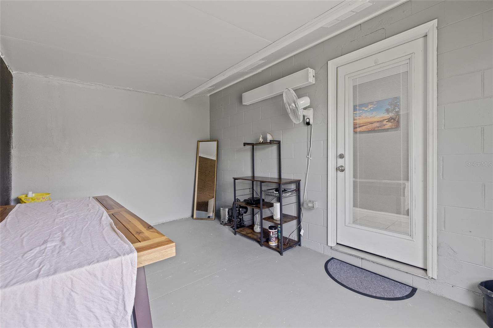 Image 22 of 45 For 5107 Springwater Court