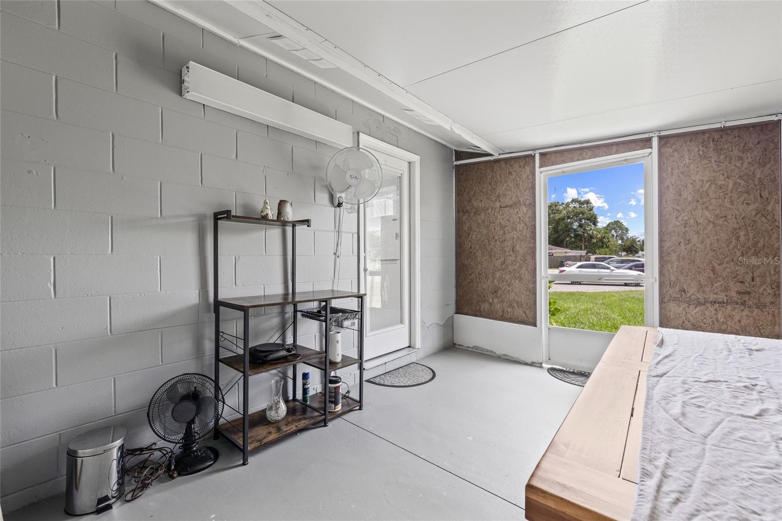 Image 23 of 45 For 5107 Springwater Court