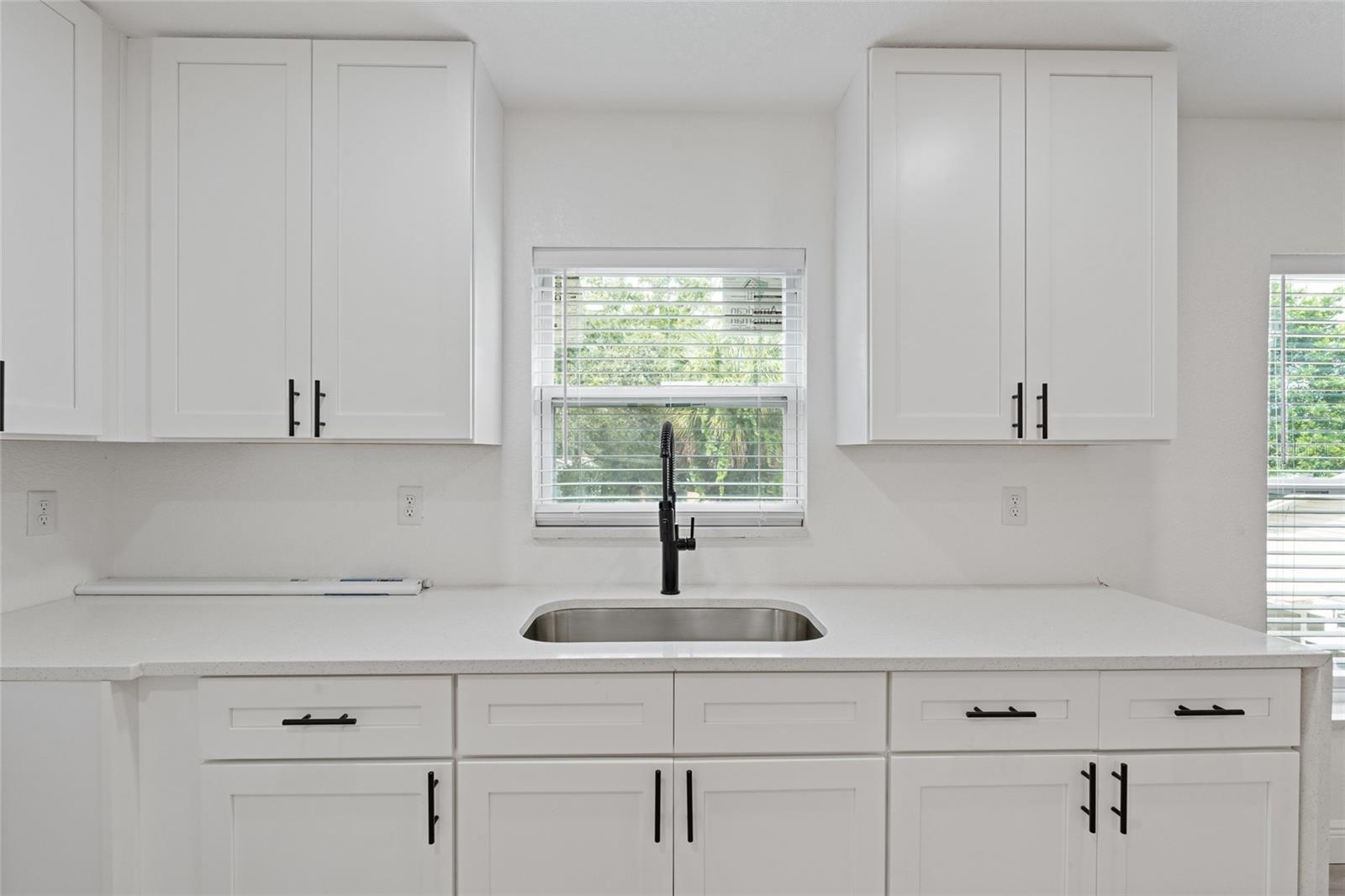 Image 20 of 24 For 1421 35th Street S