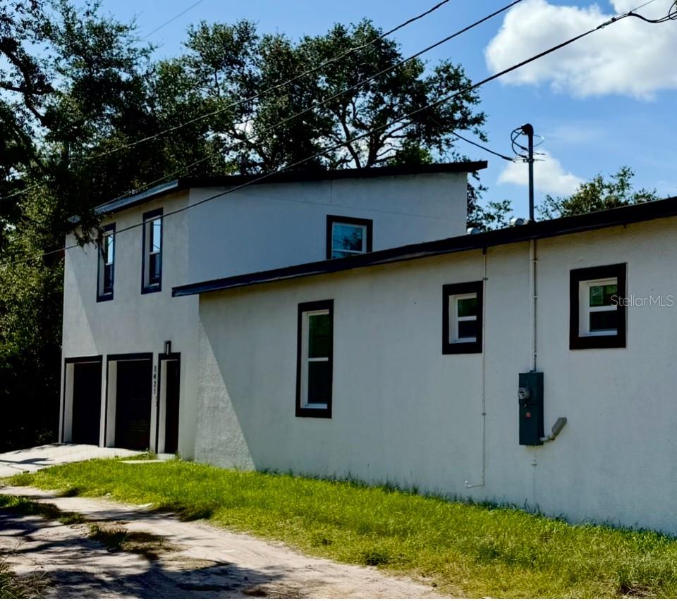 Image 3 of 4 For 1421 35th Street S