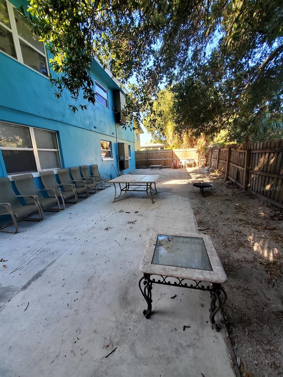 Image 41 of 44 For 1320 Pierce Street 2