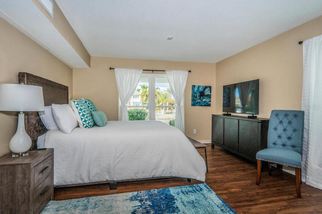 Image 46 of 68 For 4921 Lyford Cay Road