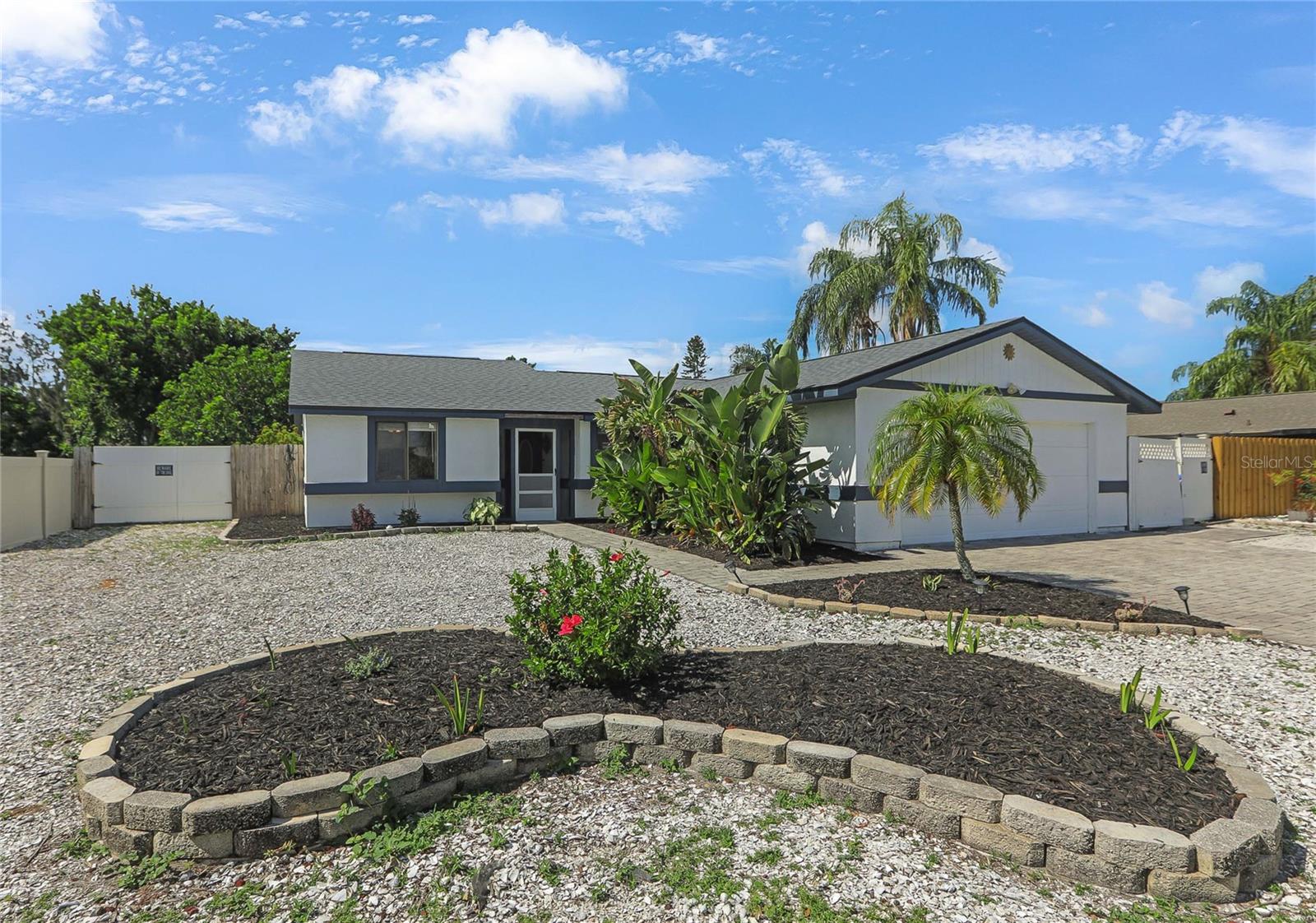 Image 2 of 30 For 6713 35th Avenue W