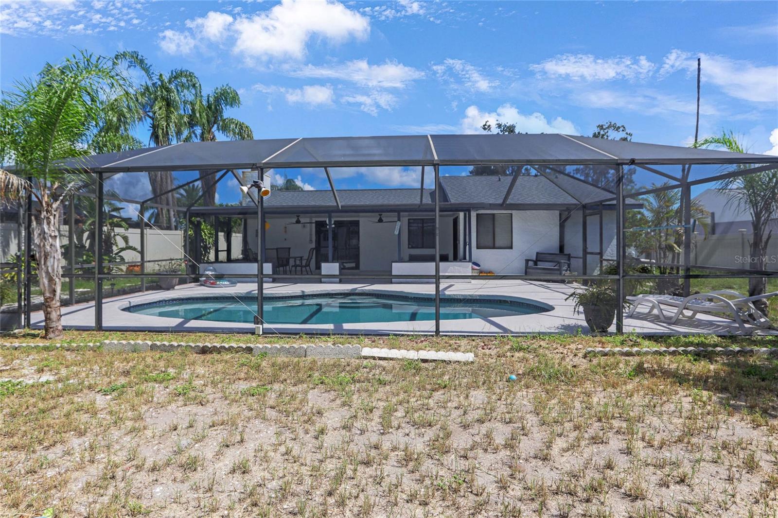 Image 3 of 30 For 6713 35th Avenue W