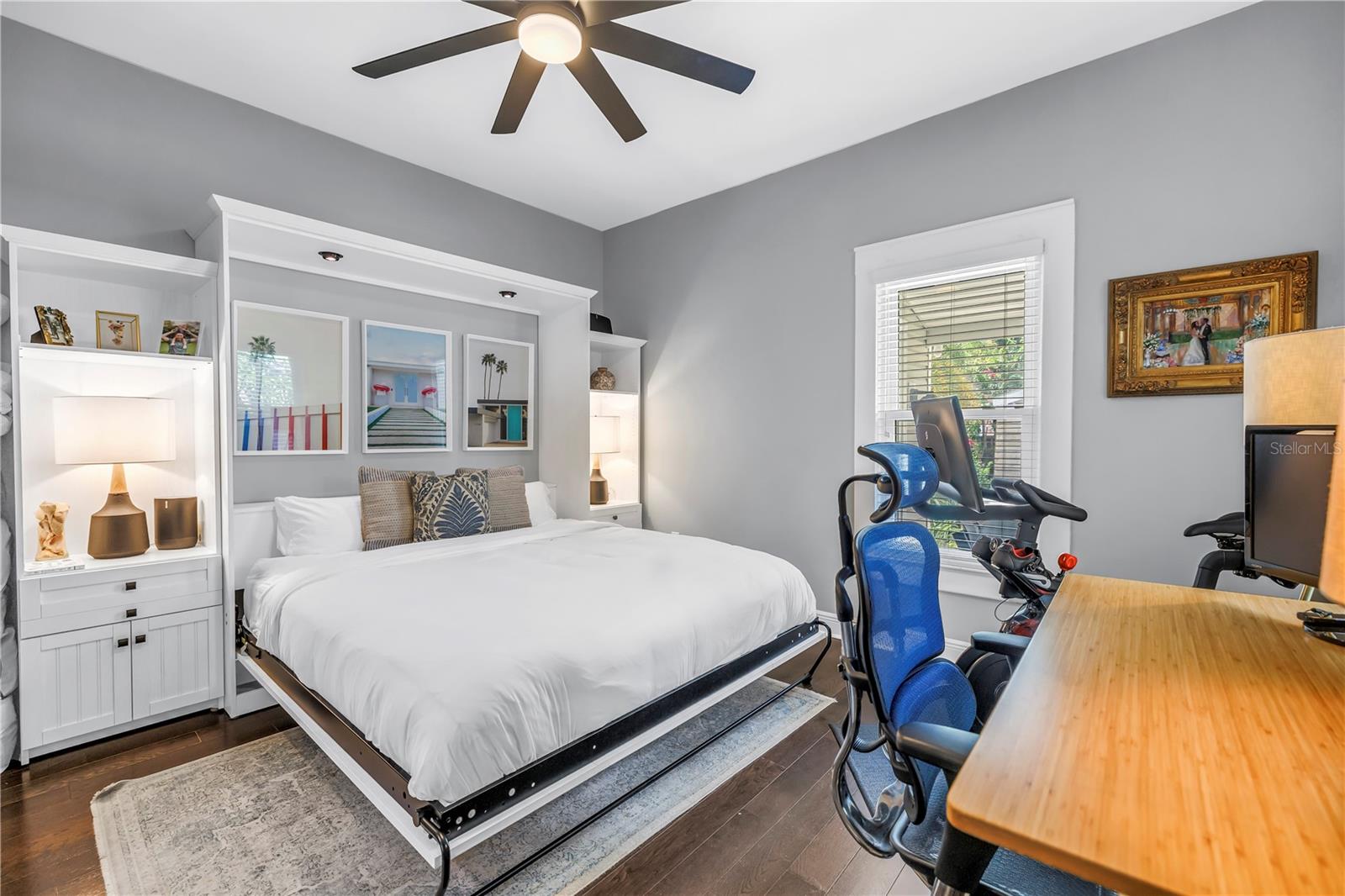 Image 17 of 49 For 256 9th Avenue Ne