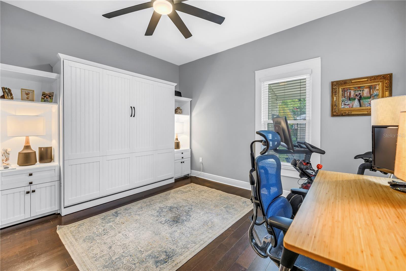 Image 18 of 49 For 256 9th Avenue Ne