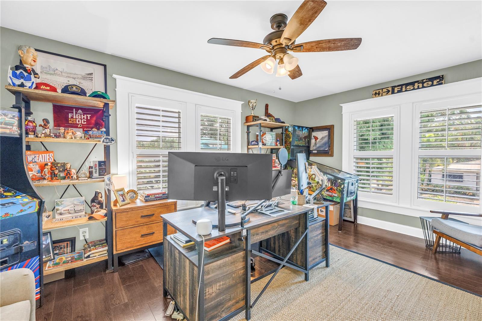 Image 21 of 49 For 256 9th Avenue Ne