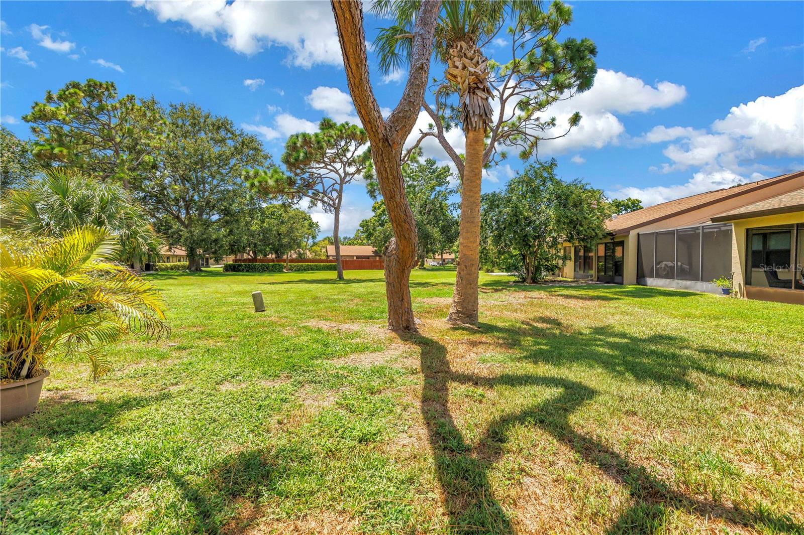 Image 29 of 31 For 9701 Lake Seminole Drive E