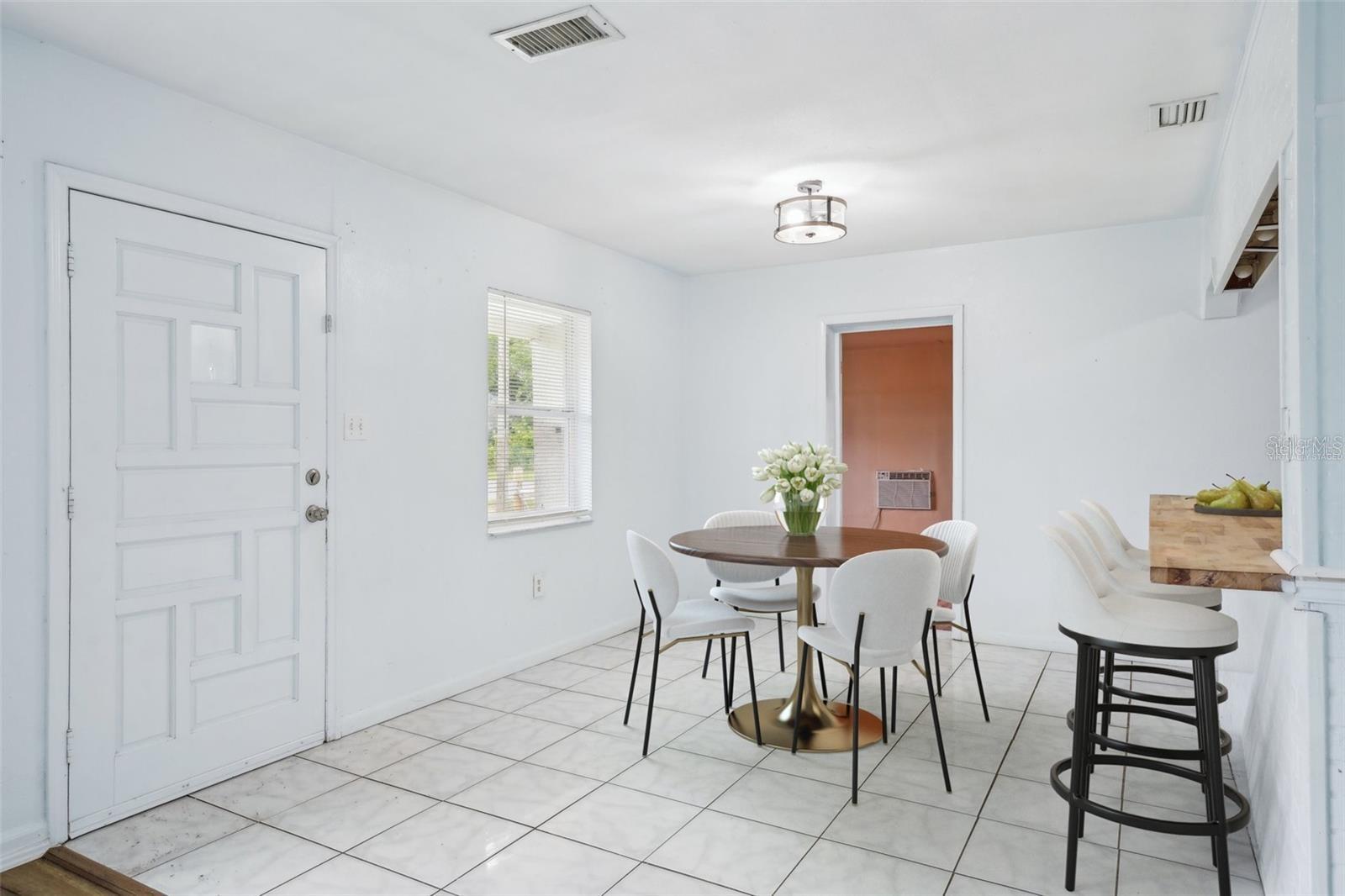 Image 3 of 23 For 7715 Deleuil Avenue