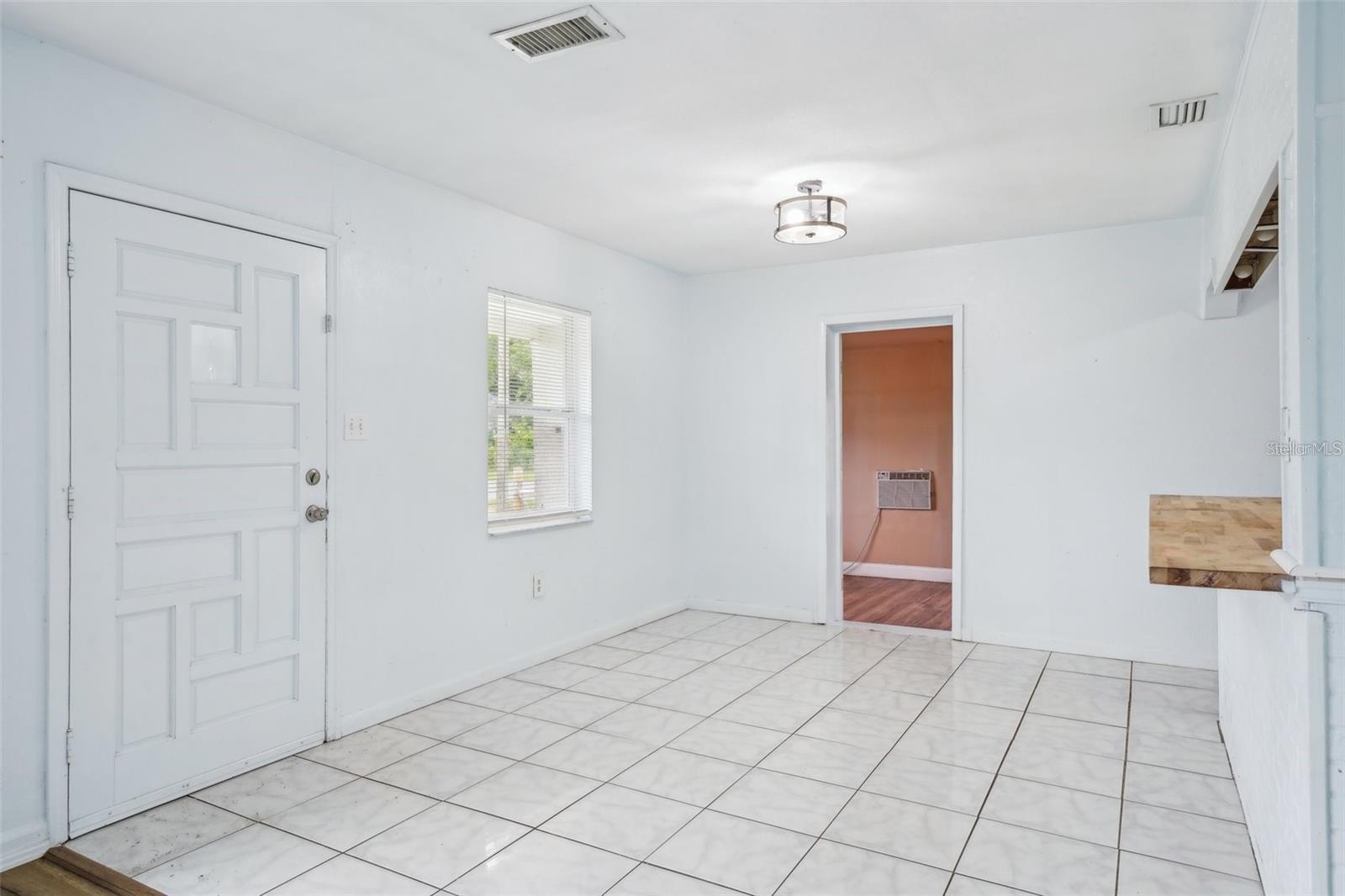 Image 9 of 23 For 7715 Deleuil Avenue