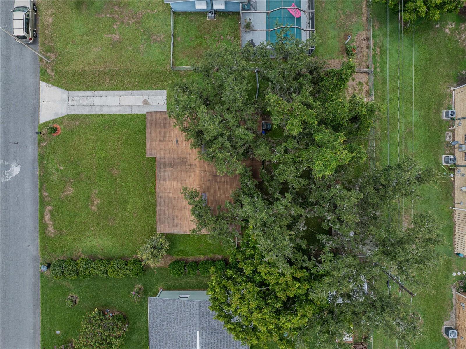Image 33 of 33 For 511 Garden Drive N