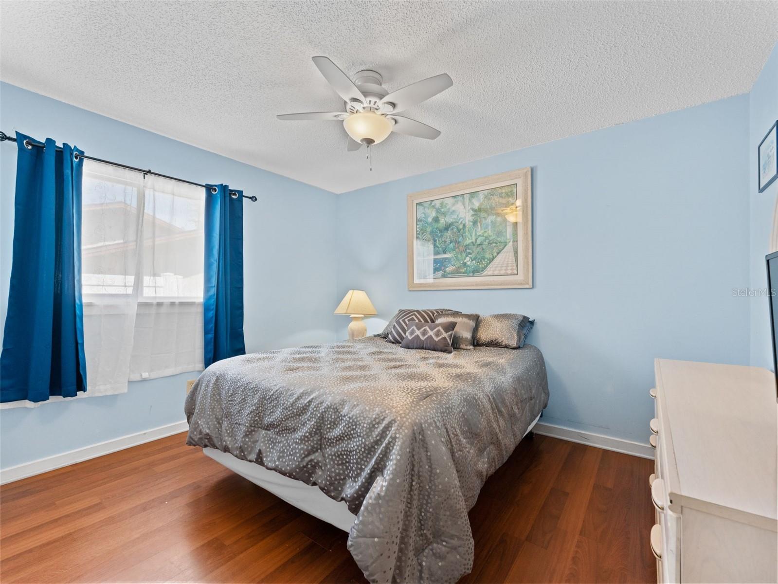 Image 20 of 40 For 1374 Wexford Drive S