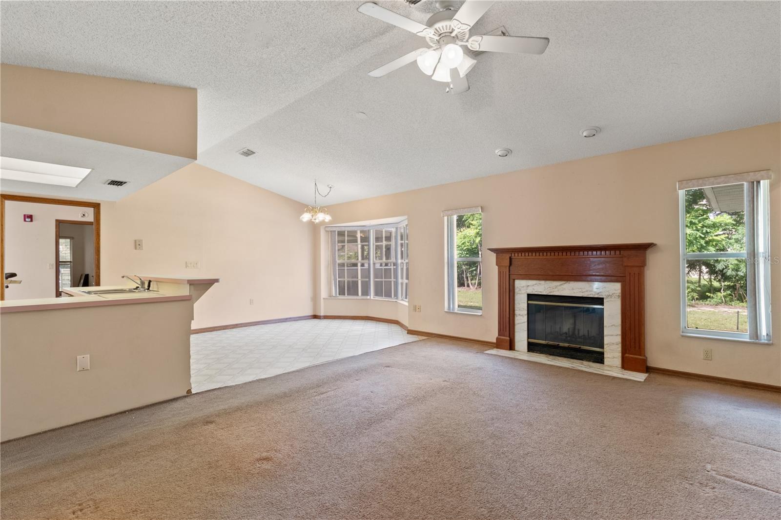 Image 12 of 22 For 2079 Beckwith Avenue