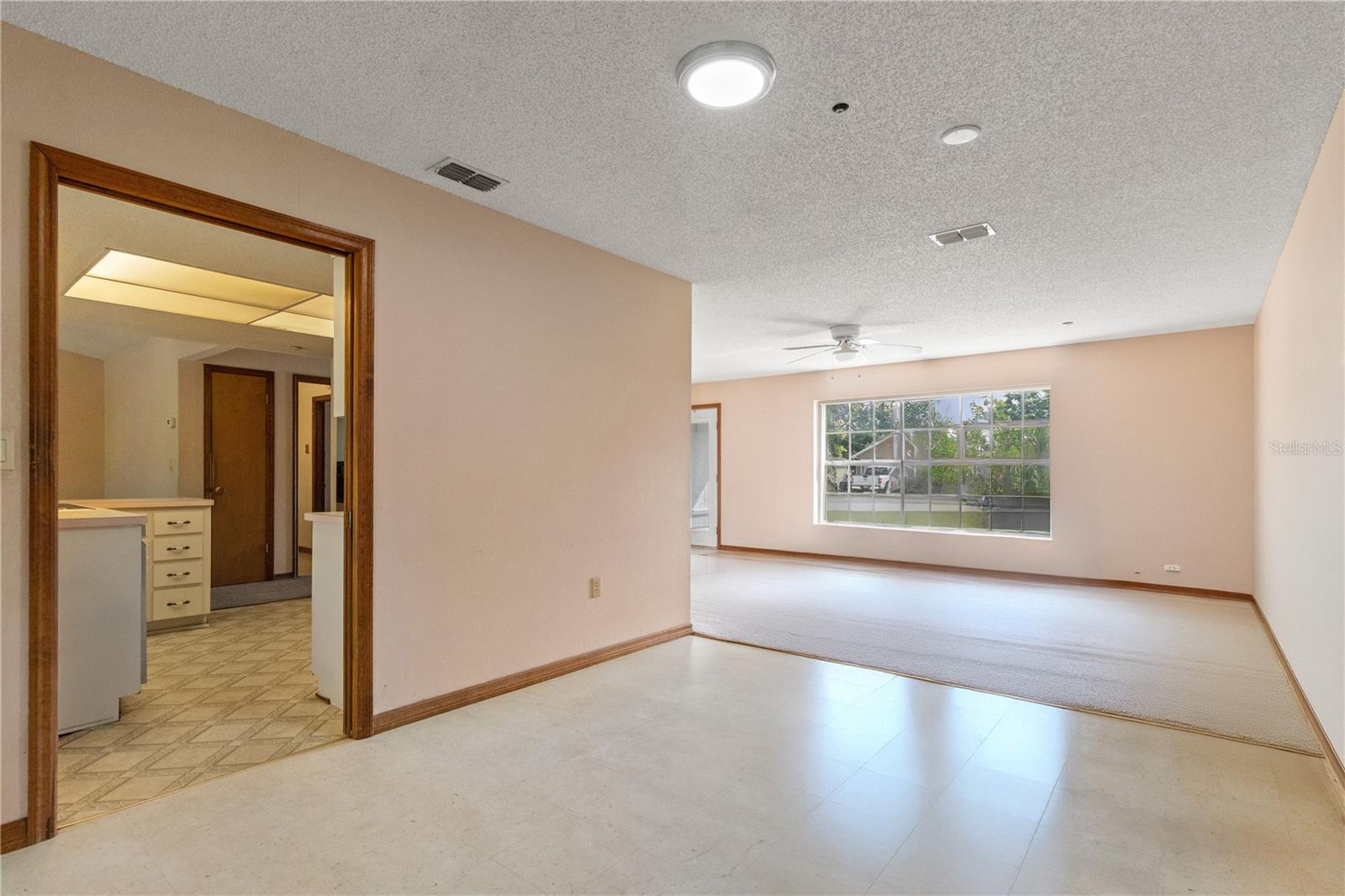 Image 7 of 22 For 2079 Beckwith Avenue