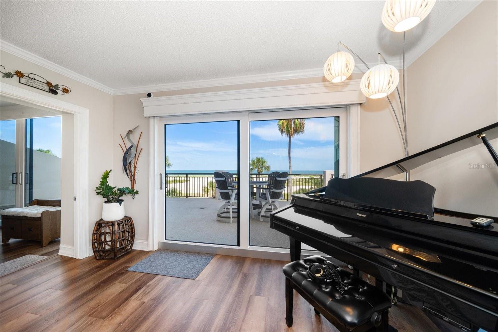 Image 12 of 63 For 1270 Gulf Boulevard 308