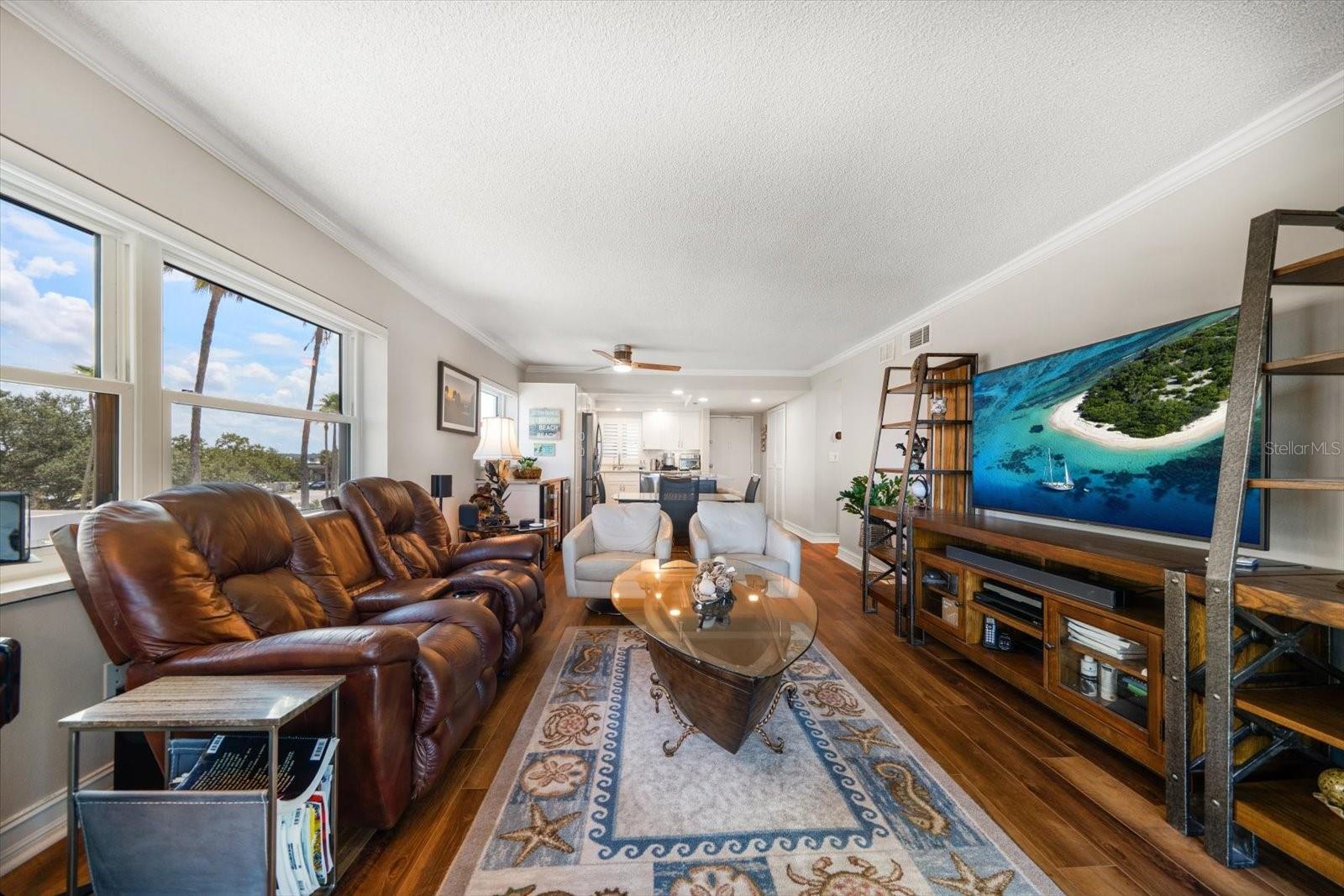 Image 21 of 63 For 1270 Gulf Boulevard 308