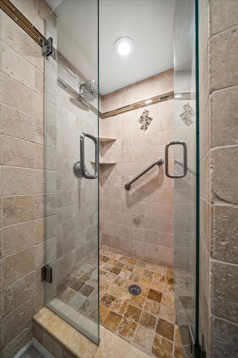 Image 33 of 63 For 1270 Gulf Boulevard 308