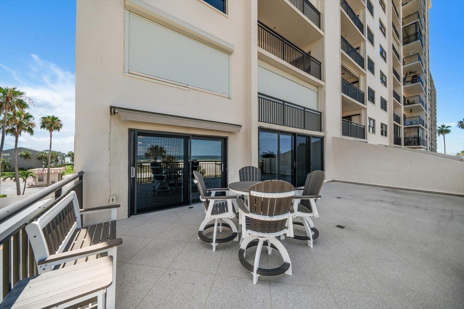 Image 37 of 63 For 1270 Gulf Boulevard 308
