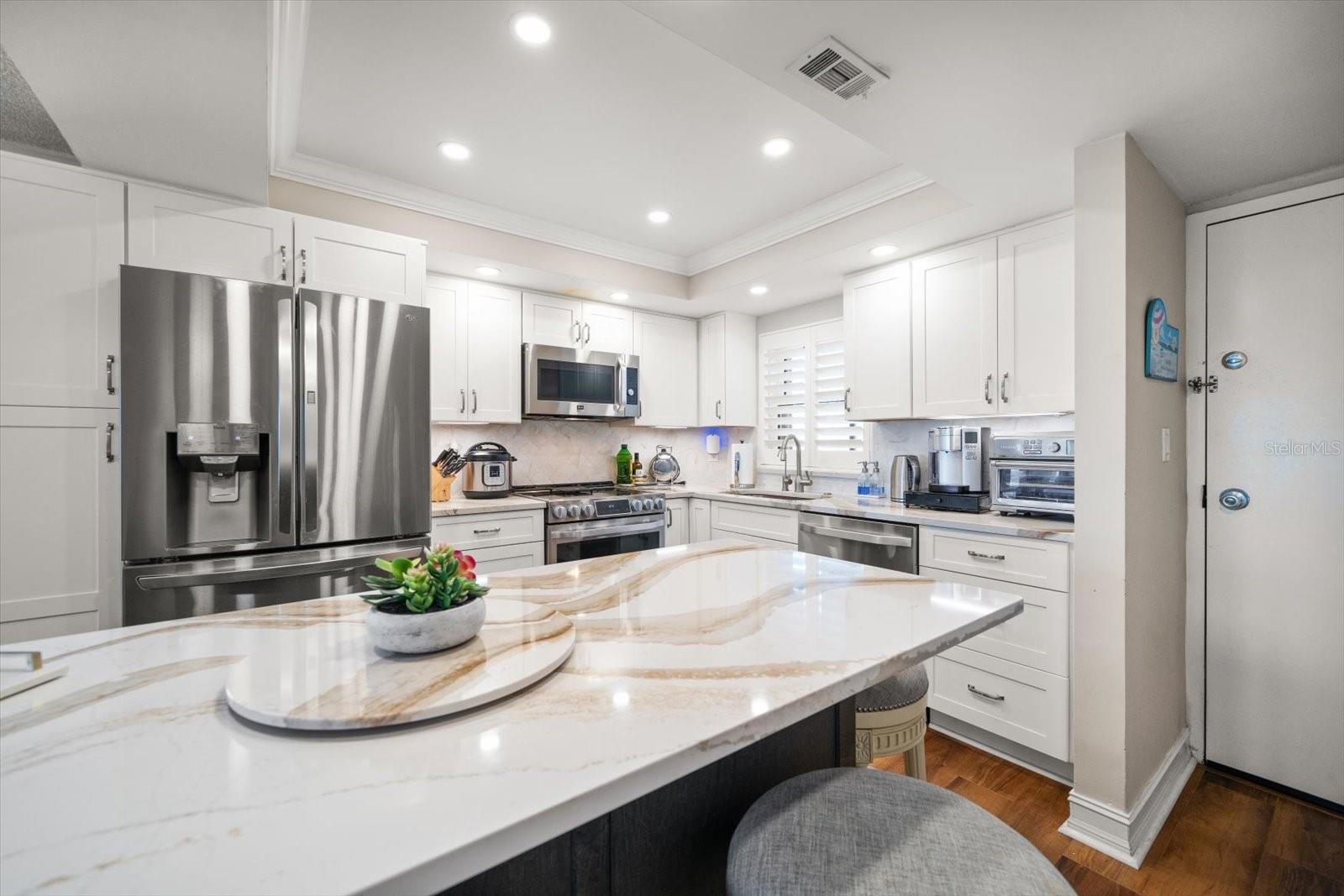 Image 4 of 63 For 1270 Gulf Boulevard 308