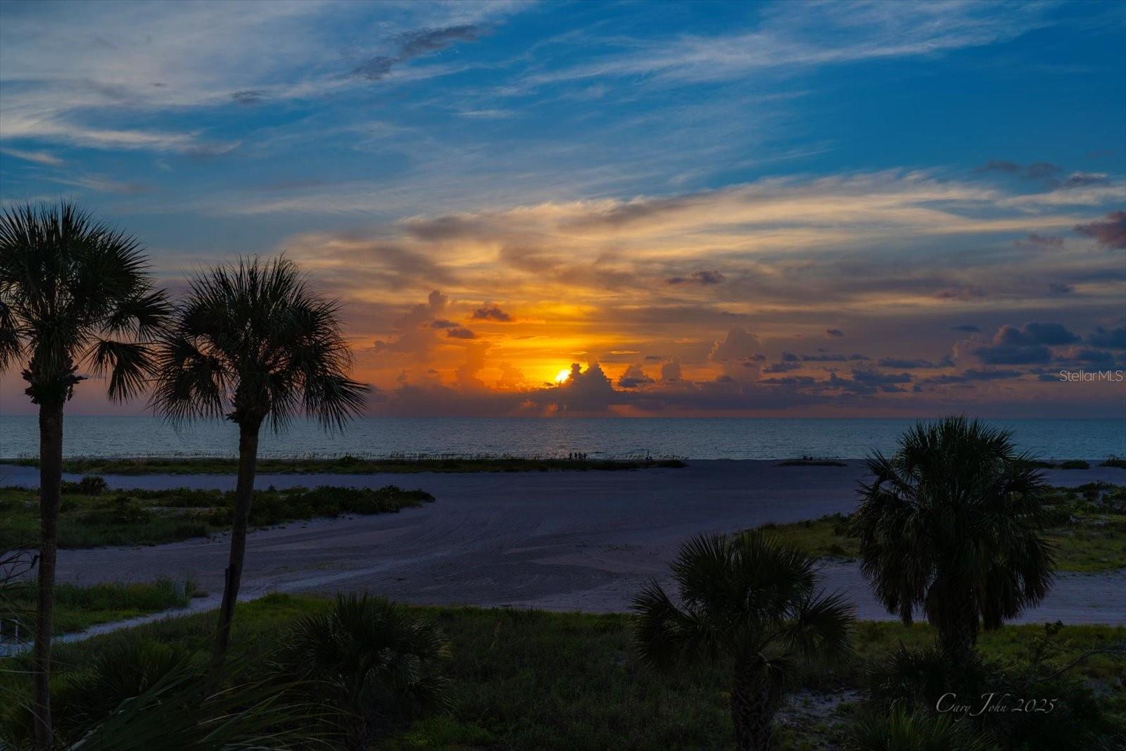 Image 43 of 63 For 1270 Gulf Boulevard 308