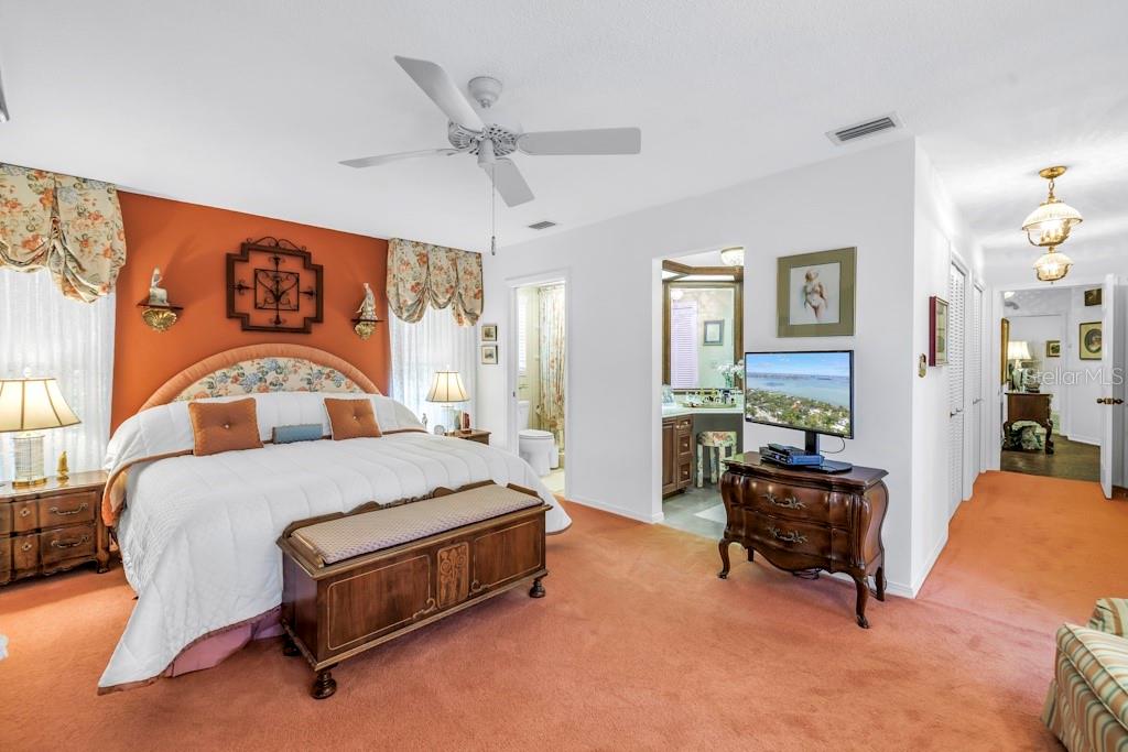 Image 38 of 48 For 8229 22nd Avenue N