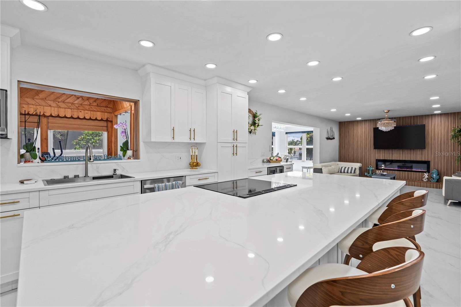 Image 12 of 72 For 107 Causeway Boulevard