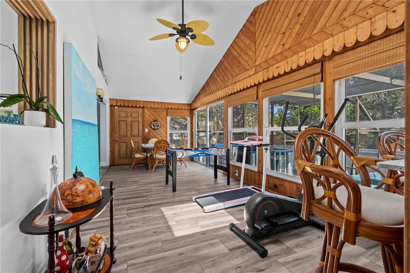 Image 30 of 72 For 107 Causeway Boulevard