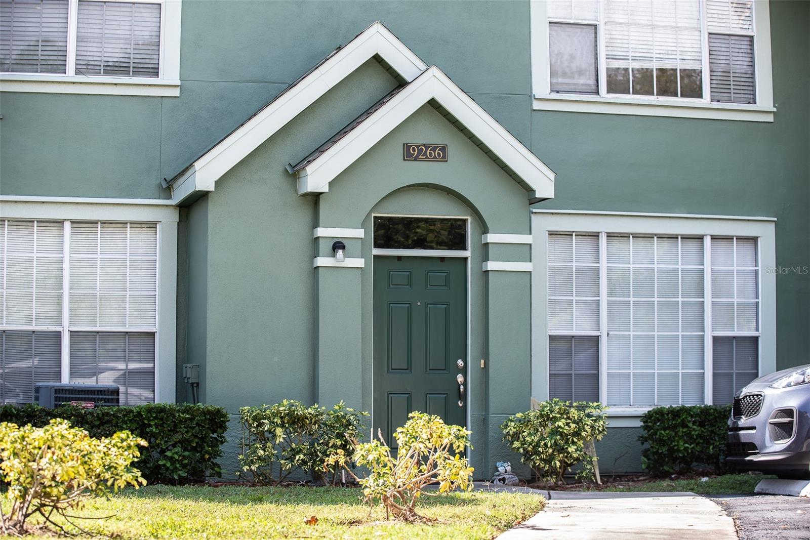 Details for 9266 Lake Chase Island Way 9266, TAMPA, FL 33626