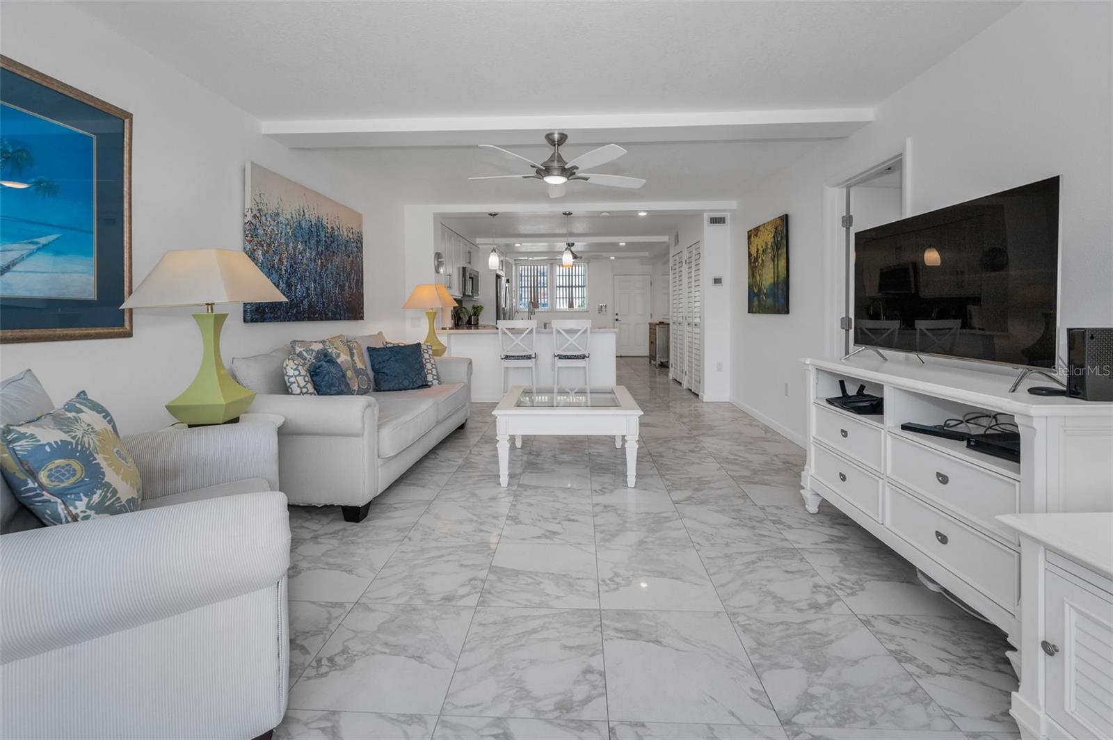 Image 15 of 61 For 19701 Gulf Boulevard 323