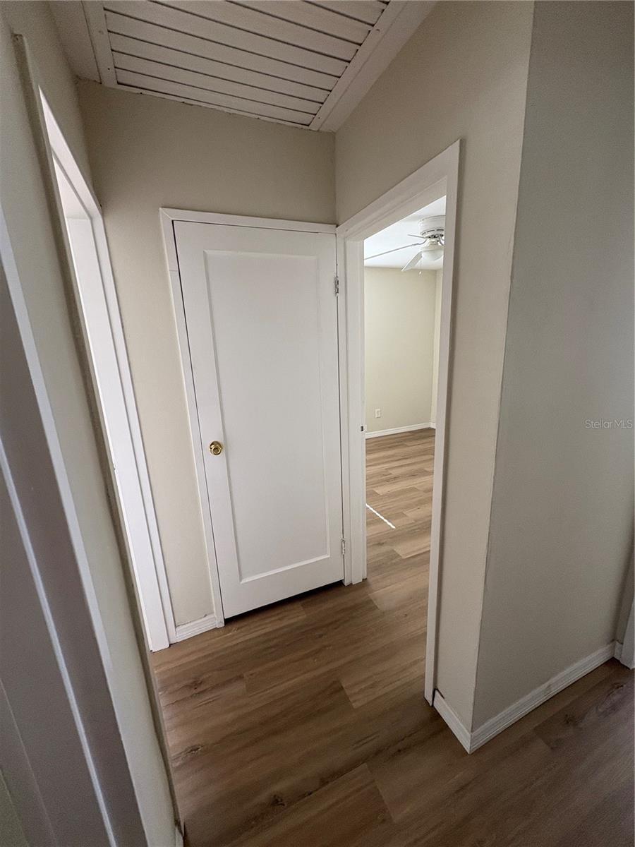 Image 13 of 21 For 5933 16th Avenue N