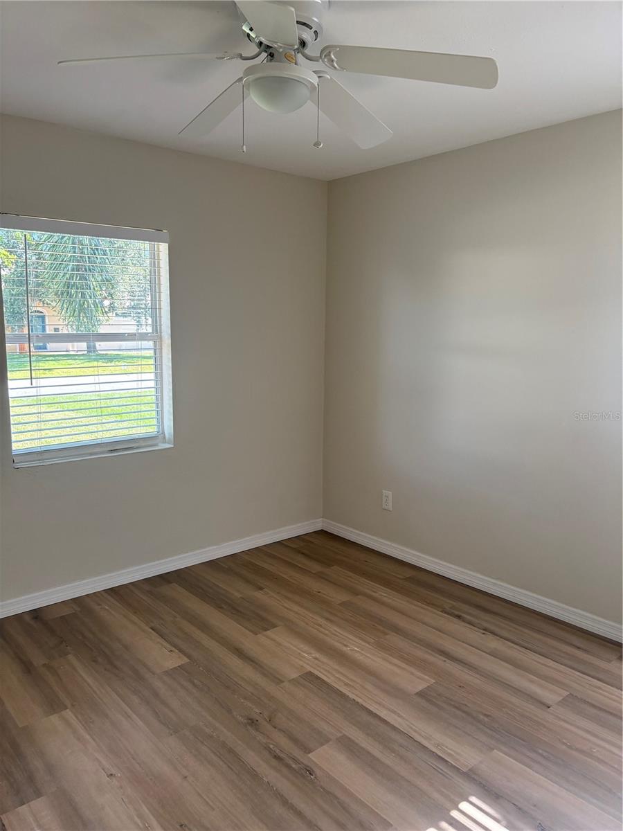 Image 21 of 21 For 5933 16th Avenue N