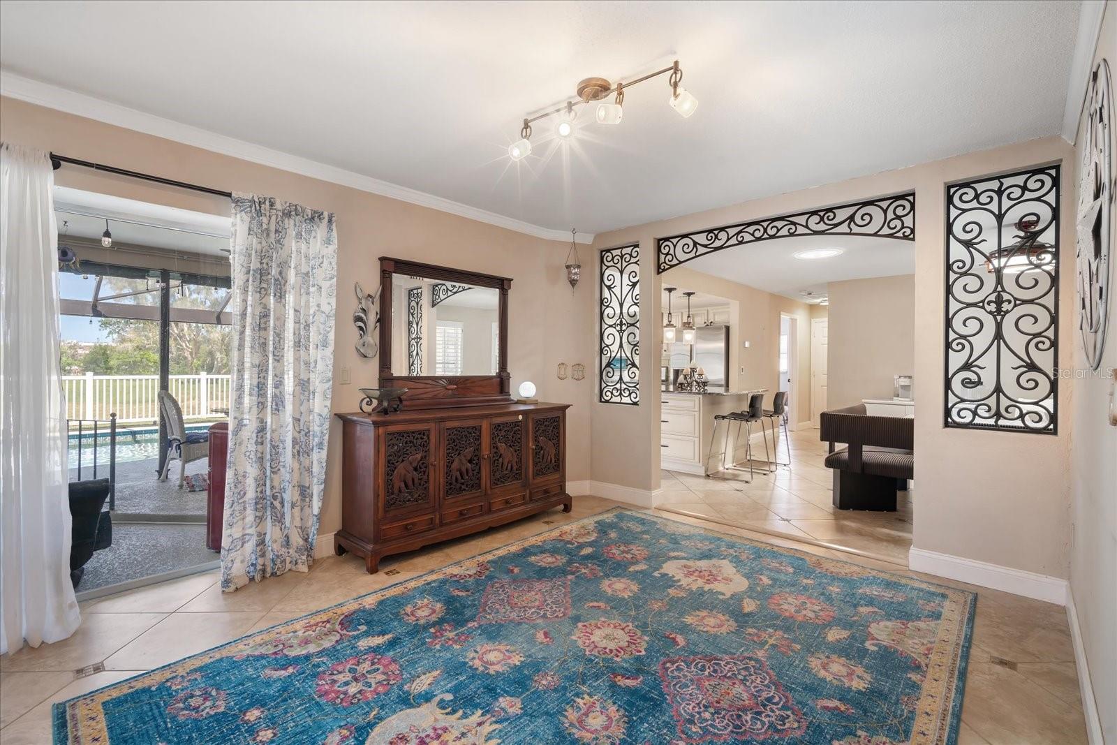 Image 11 of 62 For 9576 Oakhurst Road