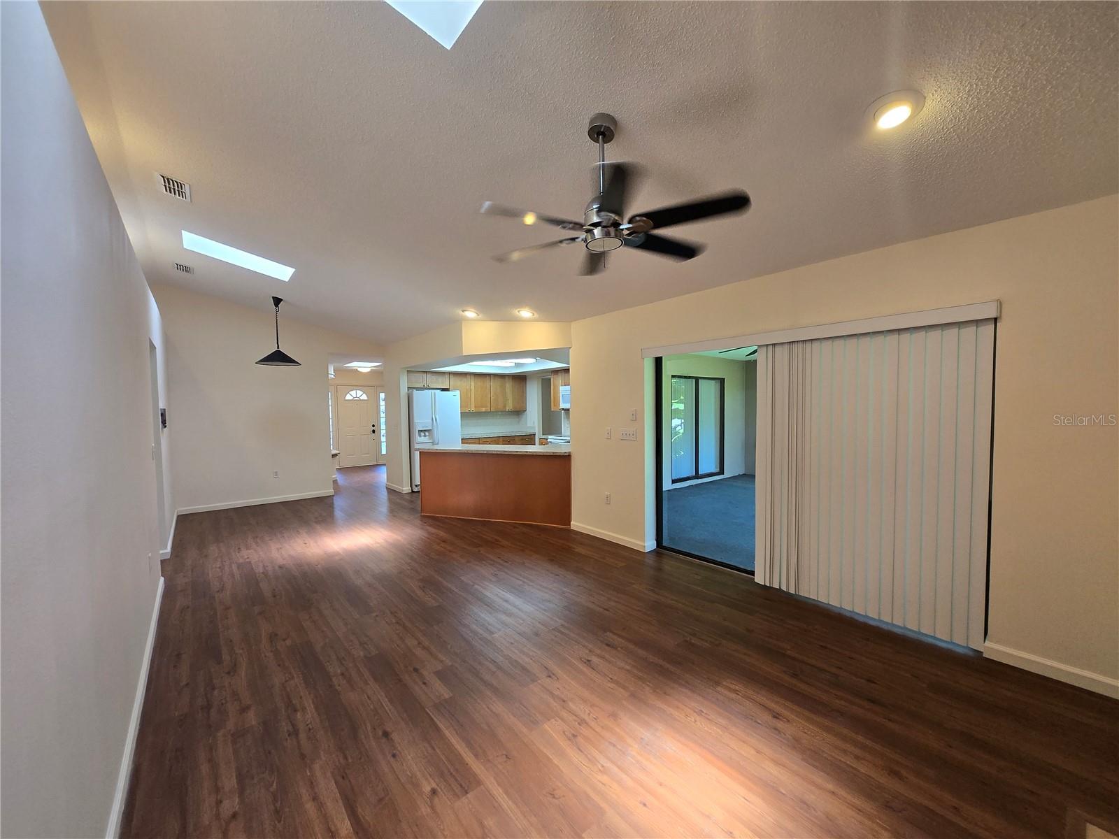 Image 11 of 29 For 1655 Allens Ridge Drive N