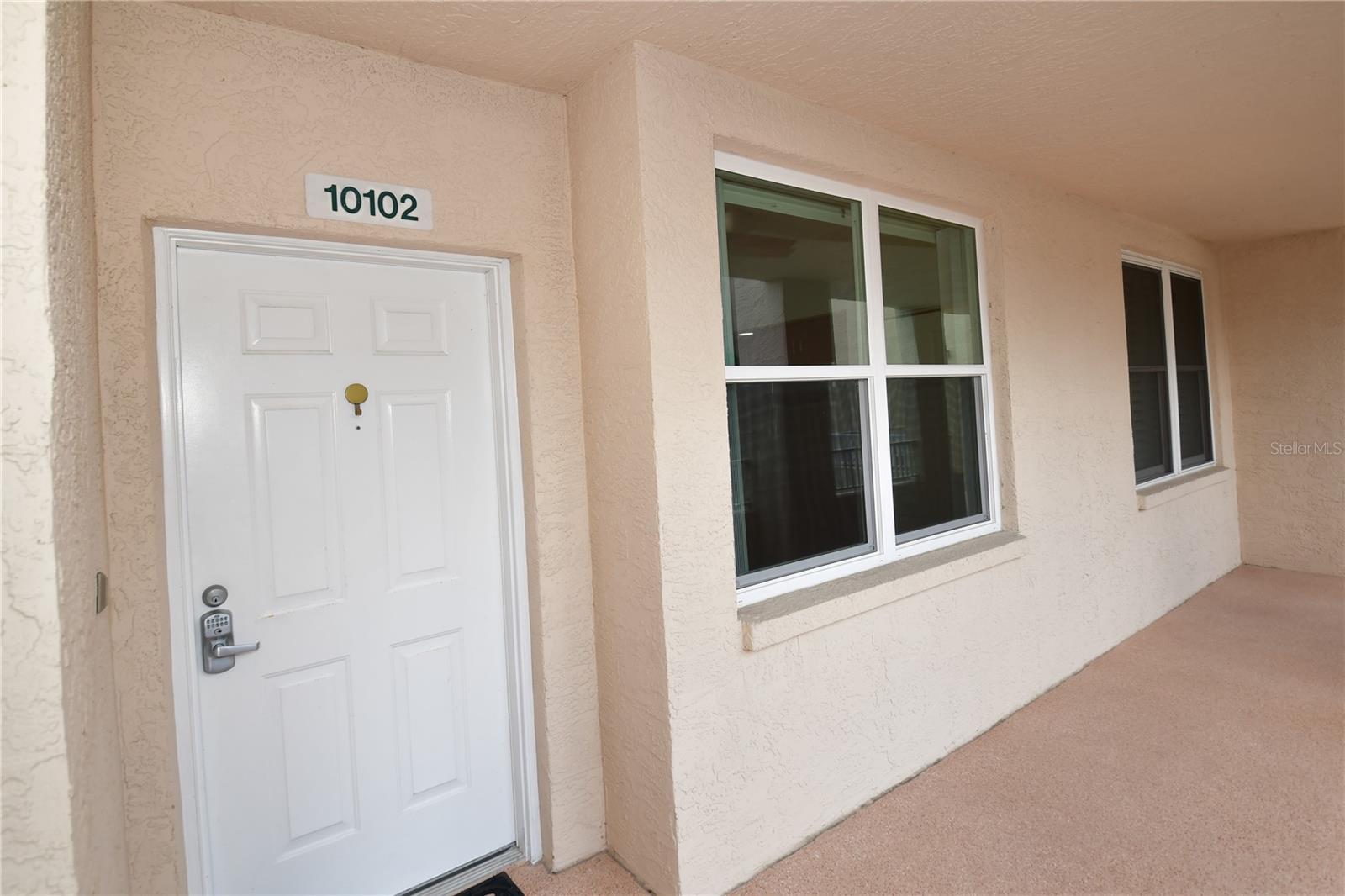 Image 2 of 43 For 6425 Shoreline Drive 10102
