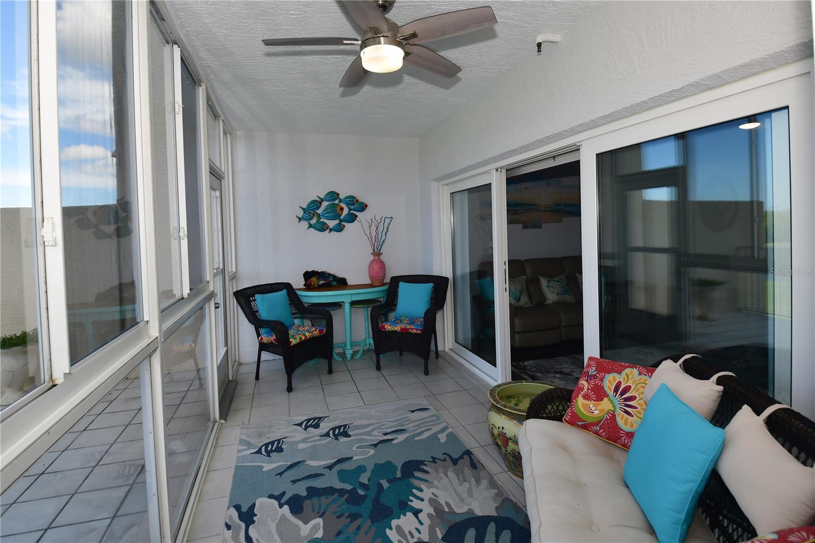 Image 23 of 43 For 6425 Shoreline Drive 10102