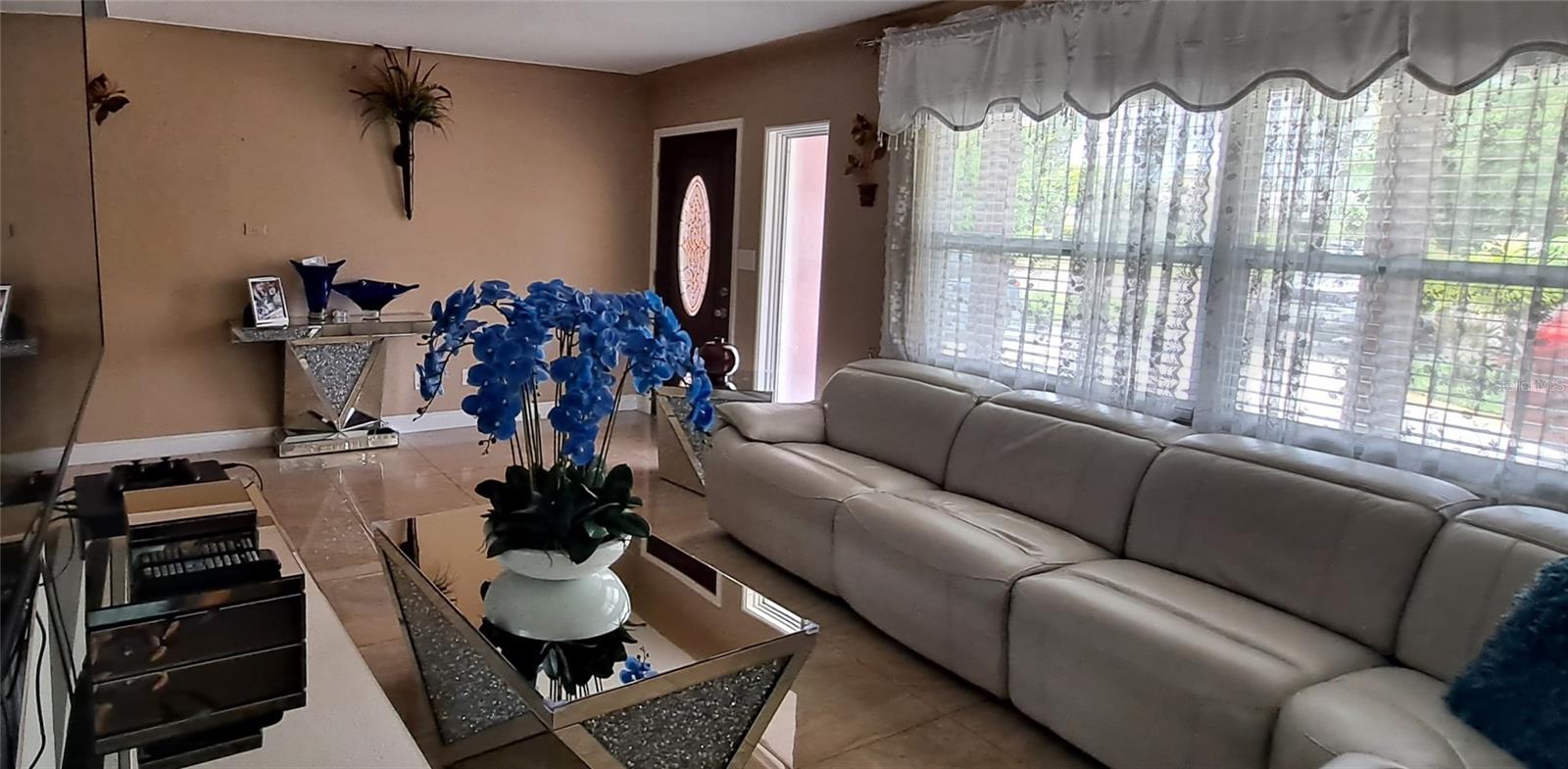 Image 3 of 29 For 3964 22nd Avenue N