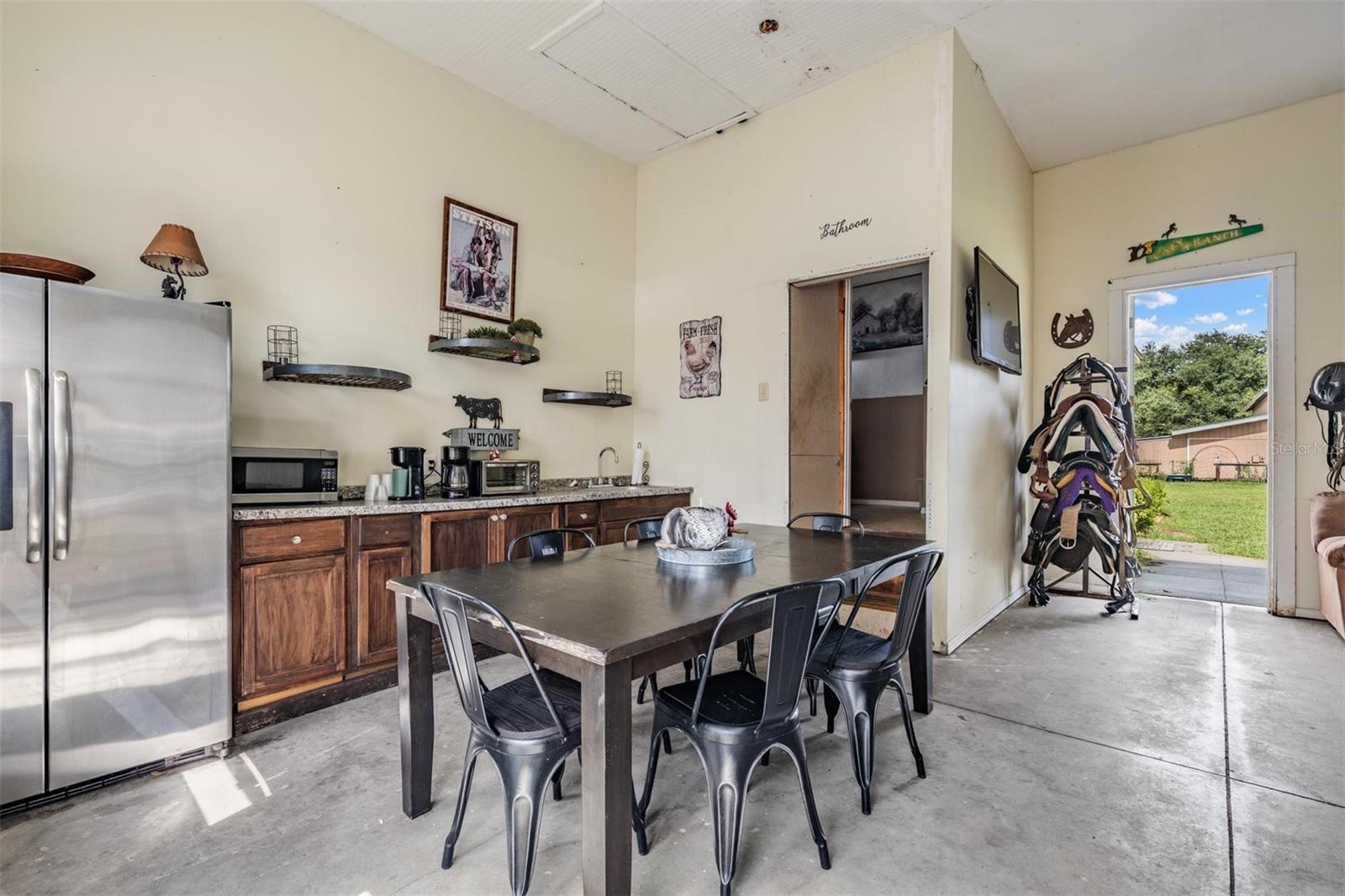 Image 36 of 77 For 37800 Illinois Street