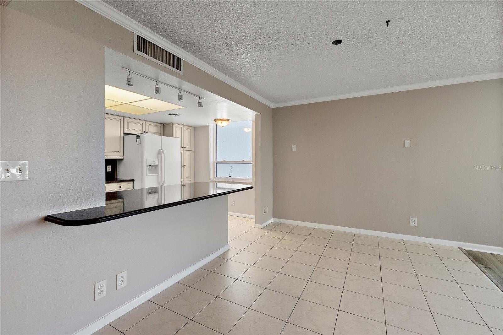 Image 15 of 40 For 220 Belleview Boulevard 709