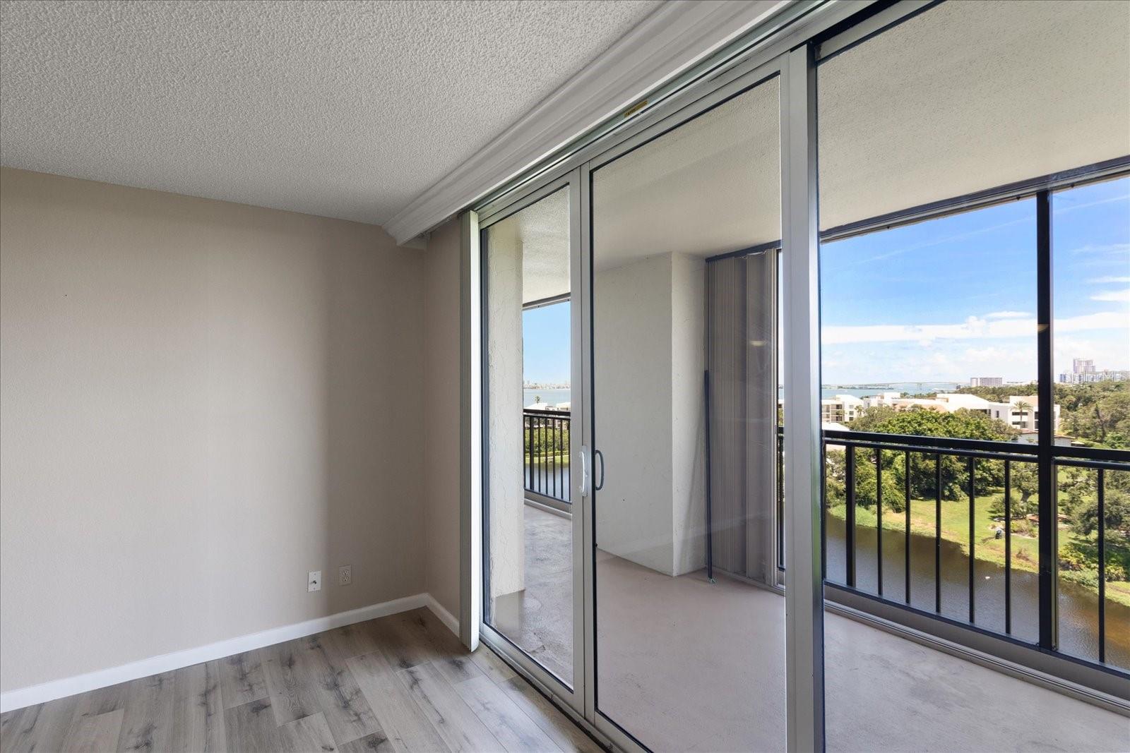 Image 22 of 40 For 220 Belleview Boulevard 709