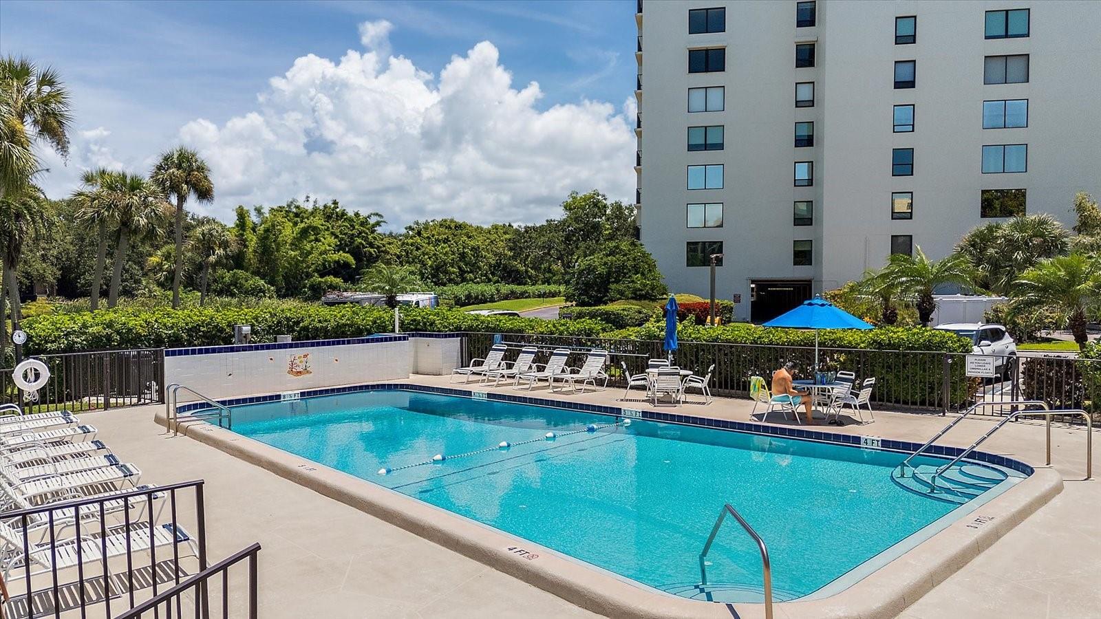 Image 39 of 40 For 220 Belleview Boulevard 709