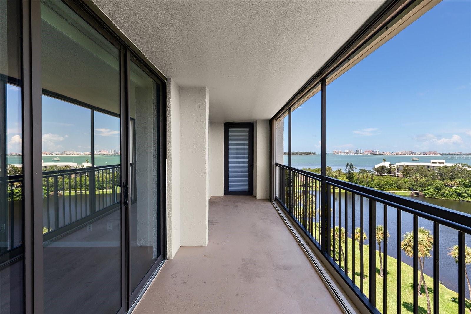 Image 6 of 40 For 220 Belleview Boulevard 709