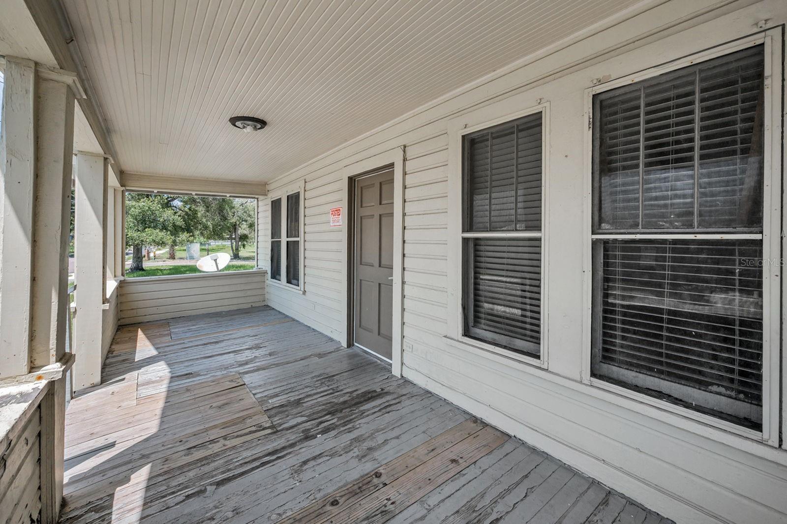Image 10 of 37 For 1107 Garden Avenue