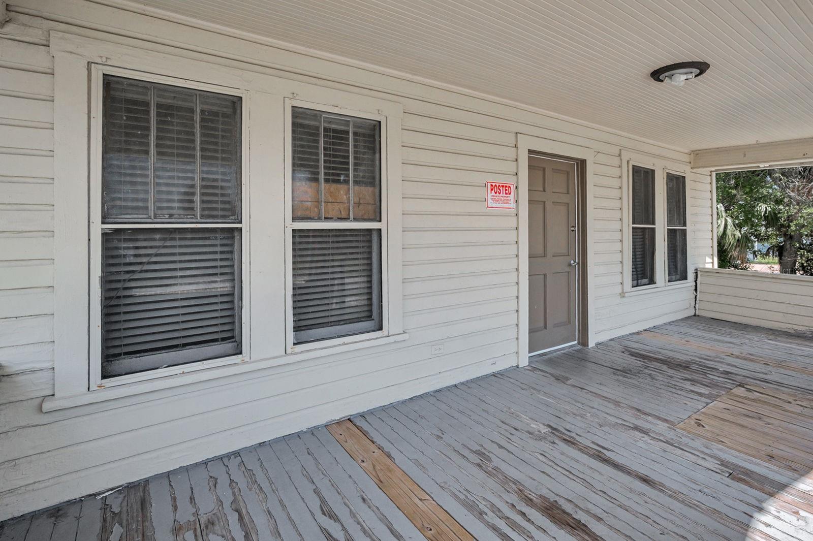 Image 11 of 37 For 1107 Garden Avenue