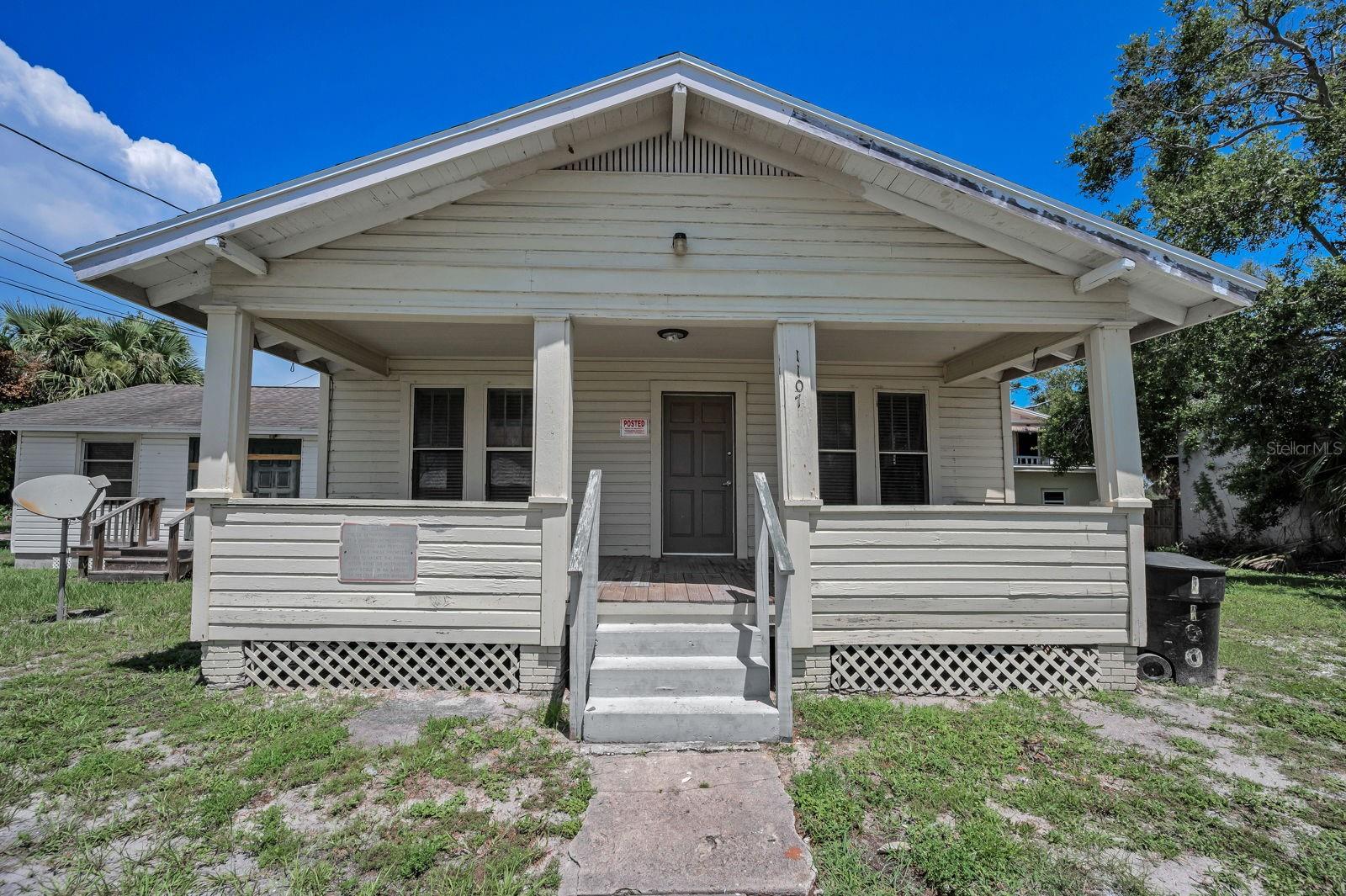 Image 12 of 37 For 1107 Garden Avenue