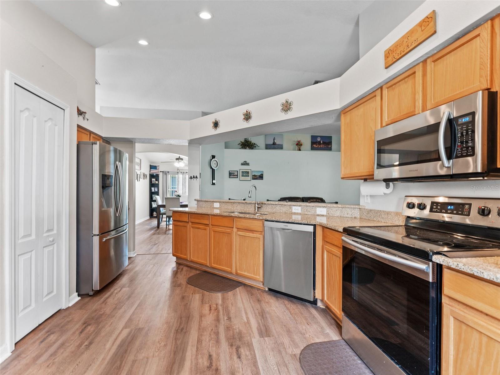 Image 7 of 25 For 5293 Ayrshire Drive