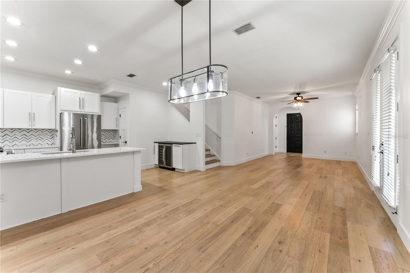 Image 15 of 34 For 407 Westland Avenue 4