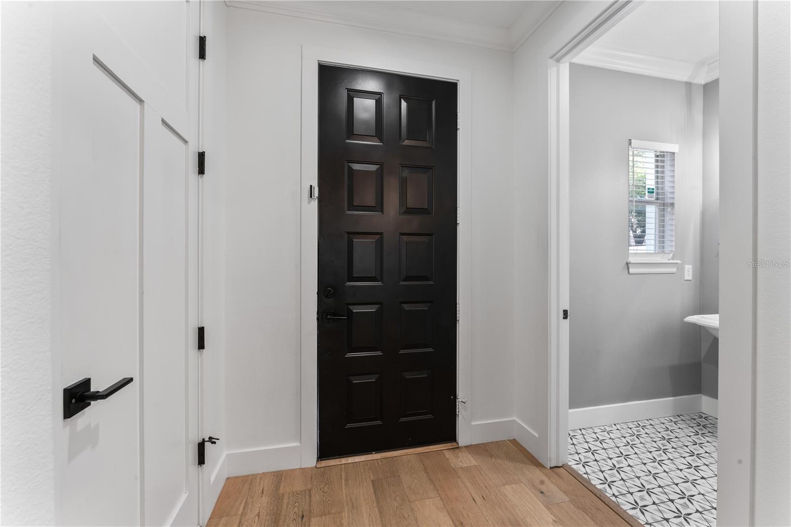 Image 3 of 34 For 407 Westland Avenue 4