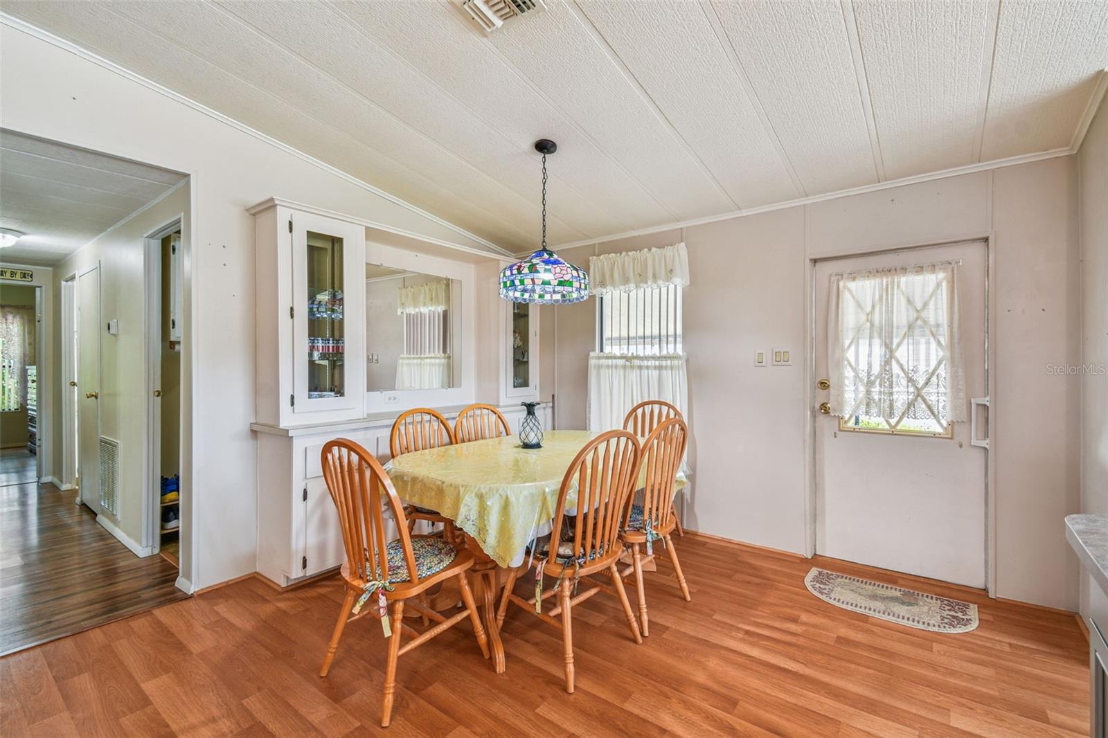 Image 17 of 82 For 35037 Mcculloughs Leap